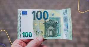 100 euros